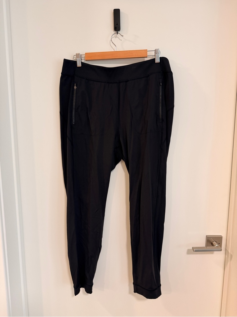 Athleta Courtside Trouser Jogger Pants
